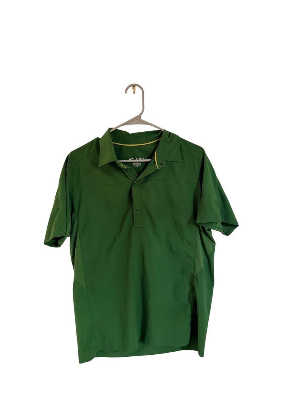 Arc'teryx Men's Green Snap Front Polo Shirt Size M Performance Outdoor Hiking
